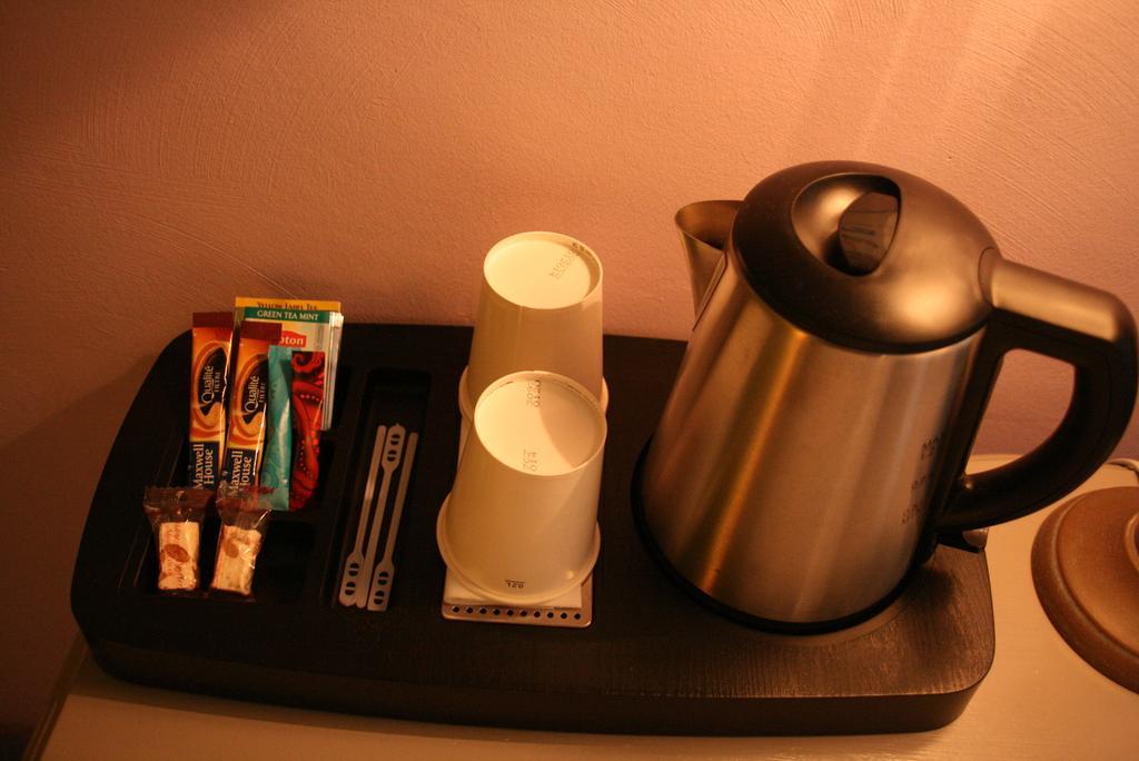 Hotel Beausoleil Montelimar Room photo